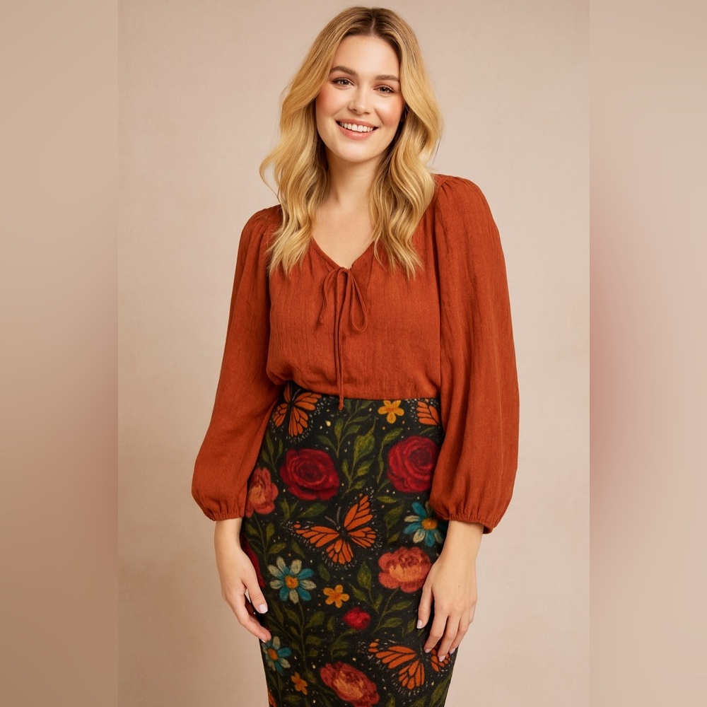 Crushed Velour Pencil Skirt – Floral & Butterfly Print Fall
Winter